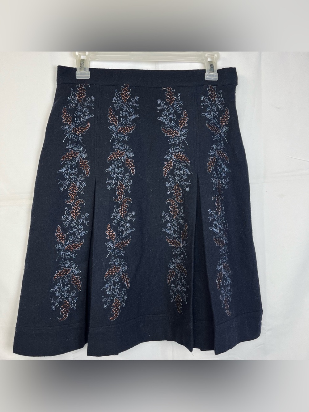 Contemporaine Navy Embroidered Wool Blend Pleated A-Line Midi Skirt Size P/S